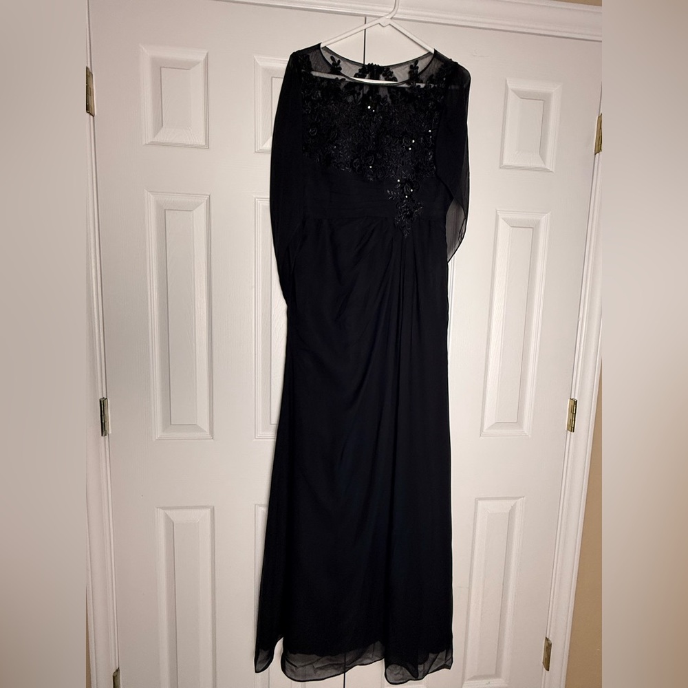 Elegant Black Evening Gown